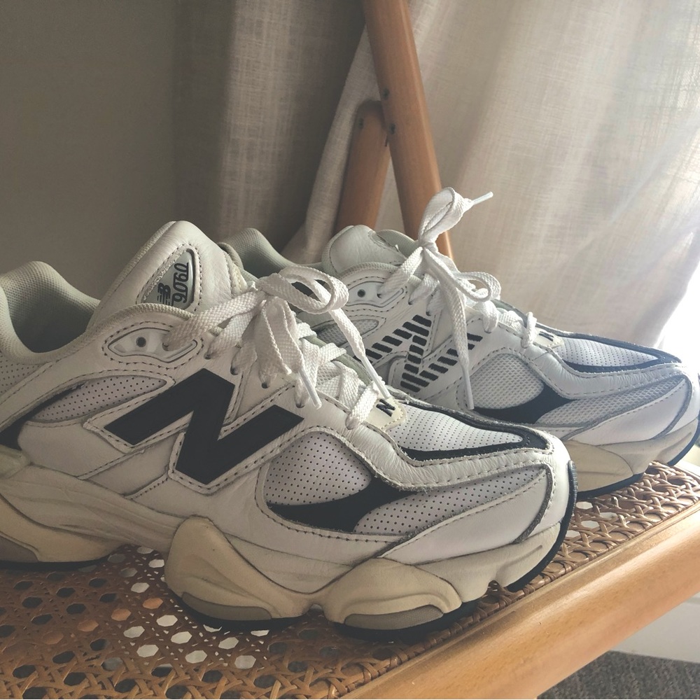 New Balance 9060 Sneakers